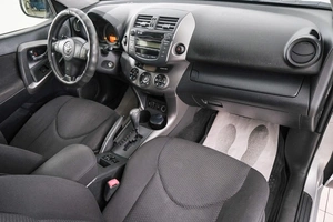 Внедорожник Toyota RAV4 2012 года, 1749000 рублей, Красноярск