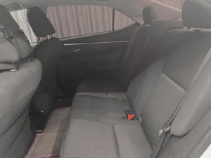 Седан Toyota Corolla 2013 года, 899000 рублей, Красноярск