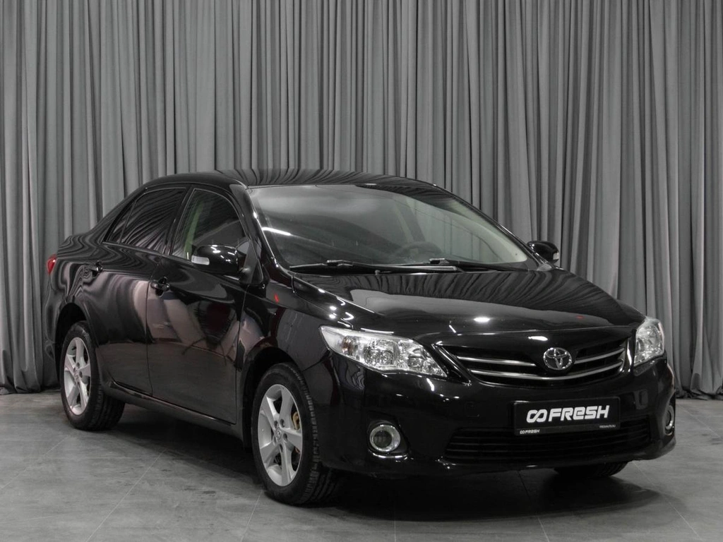 Седан Toyota Corolla 2011 года, 899000 рублей, Тюмень