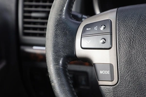 Внедорожник Toyota Land Cruiser 2010 года, 3099000 рублей, Новосибирск
