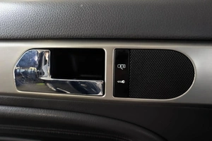 Внедорожник Volkswagen Touareg 2010 года, 1379000 рублей, Пермь