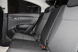 Седан Kia Rio 2018 года, 1589000 рублей, Новосибирск