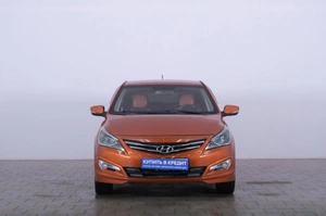 Хетчбэк Hyundai Solaris 2015 года, 939000 рублей, Омск