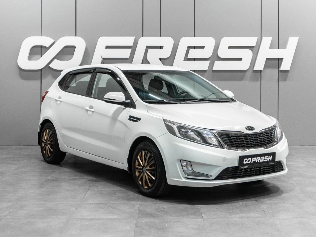 Седан Kia Rio 2012 года, 899000 рублей, Тюмень