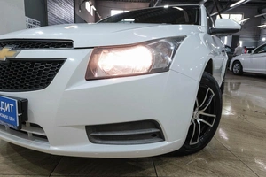 Седан Chevrolet Cruze 2012 года, 699000 рублей, Новокузнецк
