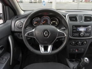 Хетчбэк Renault Sandero Stepway 2020 года, 1329000 рублей, Саратов