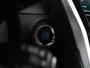 Седан Toyota Camry 2016 года, 1789000 рублей, Ростов-на-Дону