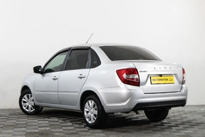 Седан ВАЗ (LADA) Granta 2024 года, 909000 рублей, Сургут