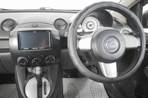 Хетчбэк Mazda Demio 2009 года, 649000 рублей, Кемерово