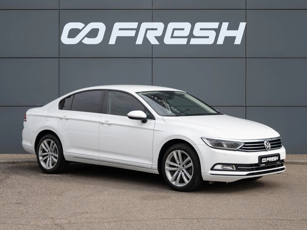 Седан Volkswagen Passat 2015 года, 1925000 рублей, Краснодар