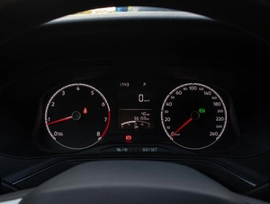 Лифтбек Volkswagen Polo 2021 года, 1675000 рублей, Большой Сочи