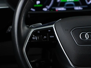 Внедорожник Audi e-tron Sportback 2020 года, 4210434 рублей, Москва