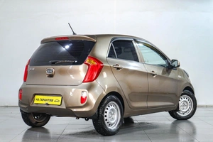 Хетчбэк Kia Picanto 2011 года, 809000 рублей, Челябинск