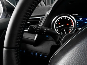 Седан Toyota Camry 2019 года, 2969000 рублей, Тюмень