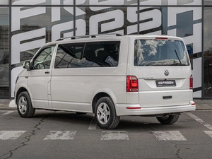 Минивэн Volkswagen Transporter 2018 года, 2799000 рублей, Краснодар