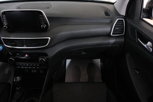 Внедорожник Hyundai Tucson 2019 года, 2349000 рублей, Омск