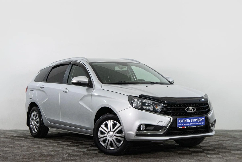 Универсал ВАЗ (LADA) Vesta 2018 года, 899000 рублей, Сургут