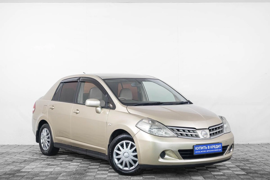Седан Nissan Tiida Latio 2009 года, 549000 рублей, Кемерово