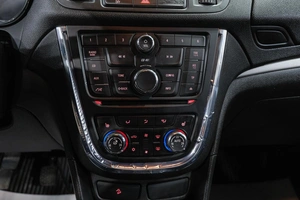 Внедорожник Opel Mokka 2012 года, 999000 рублей, Новокузнецк