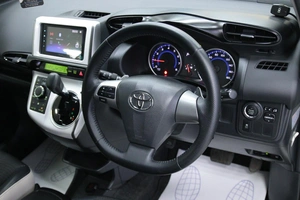 Минивэн Toyota Wish 2014 года, 1783000 рублей, Солонцы