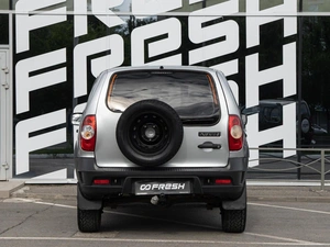 Внедорожник Chevrolet Niva 2014 года, 550000 рублей, Волгоград
