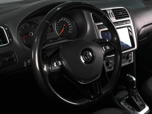 Седан Volkswagen Polo 2017 года, 1489000 рублей, Ростов-на-Дону