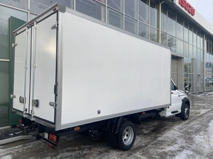 УАЗ Промтоварный фургон 4х2 2025 года, 2233000 рублей, Красноярск