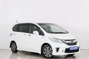 Минивэн Honda Freed 2014 года, 1249000 рублей, Красноярск