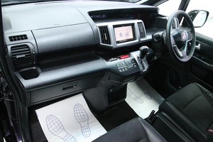 Минивэн Honda Stepwgn 2012 года, 1588000 рублей, Солонцы