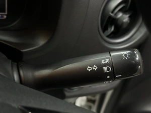 Хетчбэк Toyota Vitz 2017 года, 1197000 рублей, Красноярск