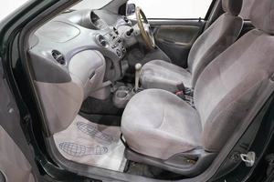 Седан Toyota Platz 2000 года, 499000 рублей, Новокузнецк