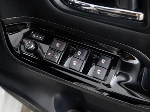 Минивэн Toyota Esquire 2018 года, 2457077 рублей, Москва