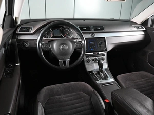 Седан Volkswagen Passat 2012 года, 1069000 рублей, Аксай