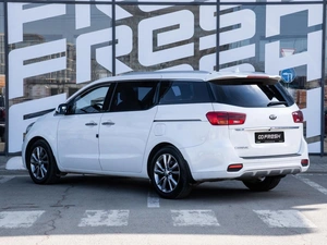 Минивэн Kia Carnival 2019 года, 3049000 рублей, Краснодар