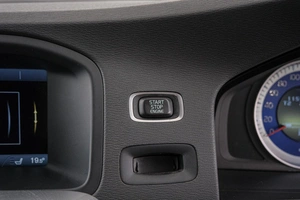 Седан Volvo S60 2013 года, 1359000 рублей, Красноярск