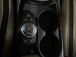 Хетчбэк Infiniti Q30 2017 года, 3200000 рублей, Тюмень