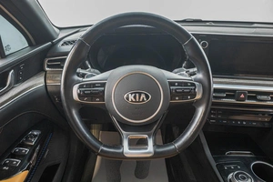 Седан Kia K5 2020 года, 2789000 рублей, Барнаул