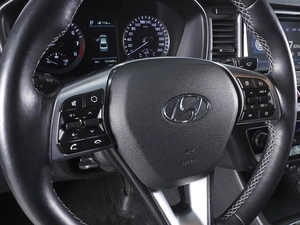 Седан Hyundai Sonata 2019 года, 1890000 рублей, Ростов-на-Дону