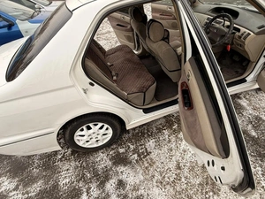 Седан Toyota Vista 2001 года, 600000 рублей, Абакан