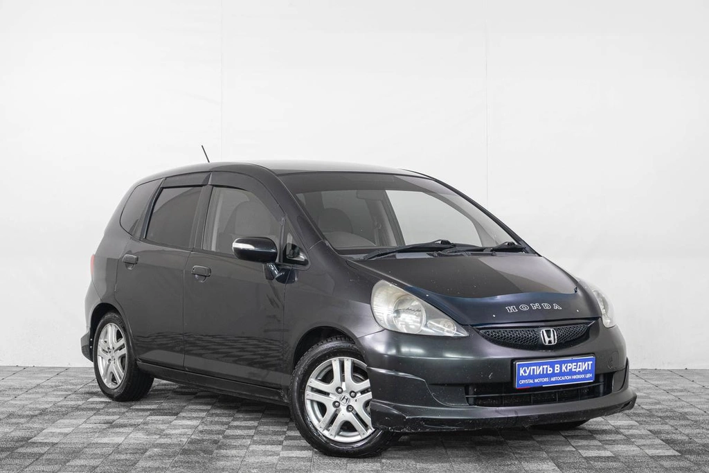 Хетчбэк Honda Fit 2006 года, 549000 рублей, Кемерово