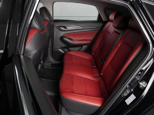 Седан Changan Eado Plus 2023 года, 1749000 рублей, Красный Пахарь