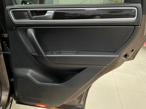 Внедорожник Volkswagen Touareg 2010 года, 1687000 рублей, Солонцы