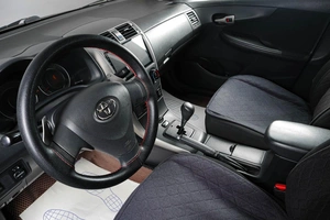 Седан Toyota Corolla 2008 года, 799000 рублей, Тюмень