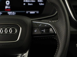 Внедорожник Audi SQ5 2020 года, 5093055 рублей, Москва