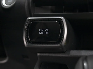 Внедорожник Toyota RAV4 2026 года, 4050000 рублей, Омск