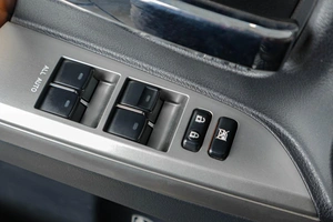 Внедорожник Toyota Land Cruiser 2014 года, 4599000 рублей, Тюмень
