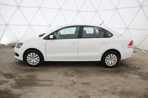 Седан Volkswagen Polo 2015 года, 949000 рублей, Обнинск
