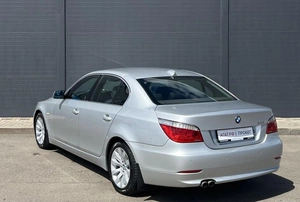 Седан BMW 5 серия 2007 года, 1070000 рублей, Солонцы