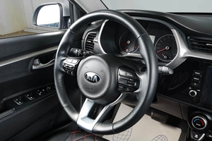 Хетчбэк Kia Rio X 2021 года, 1829000 рублей, Тюмень