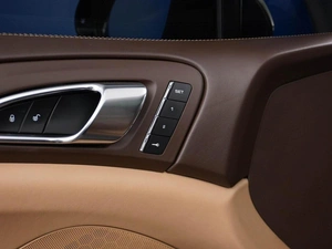 Внедорожник Porsche Cayenne Turbo 2014 года, 3779414 рублей, Москва